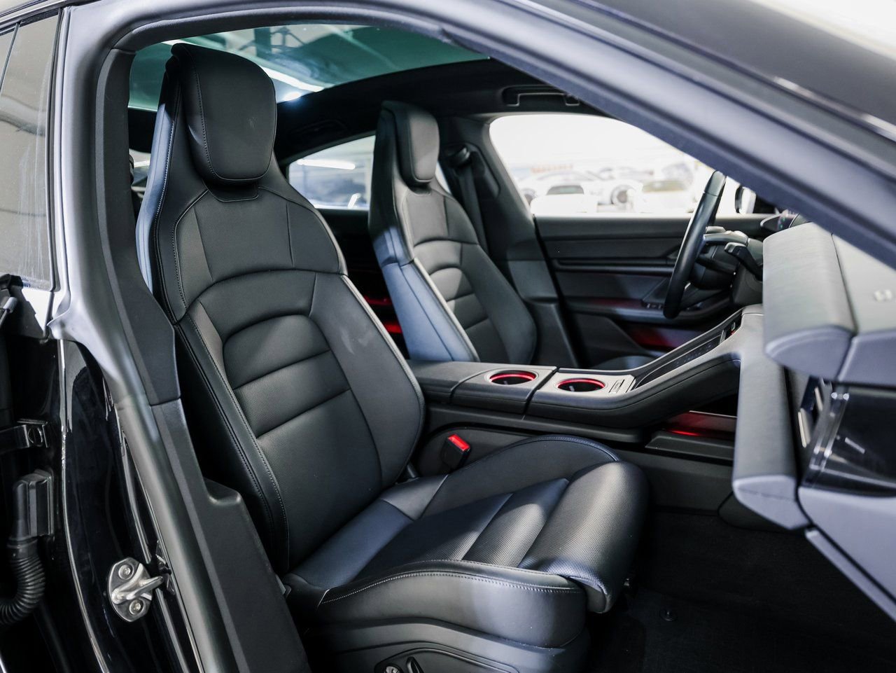 Certified 2024 Porsche Taycan image 30