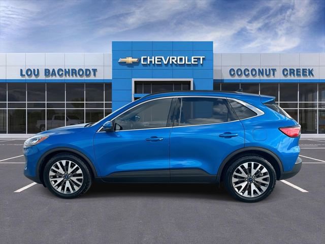 Used 2020 Ford Escape Titanium image 5