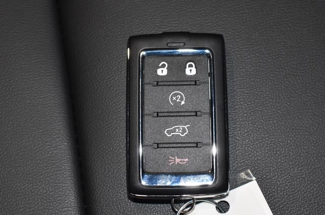 New 2025 Jeep Grand Cherokee Limited w/ Trailer Tow Package image 22