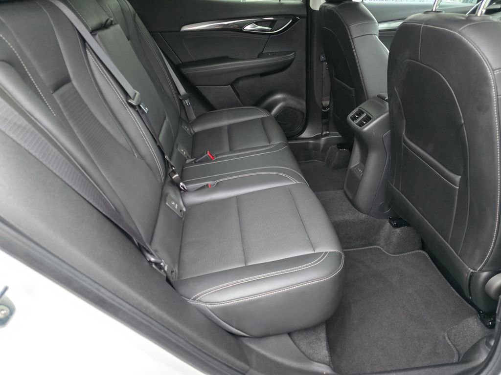 Used 2024 Buick Envision Preferred image 14