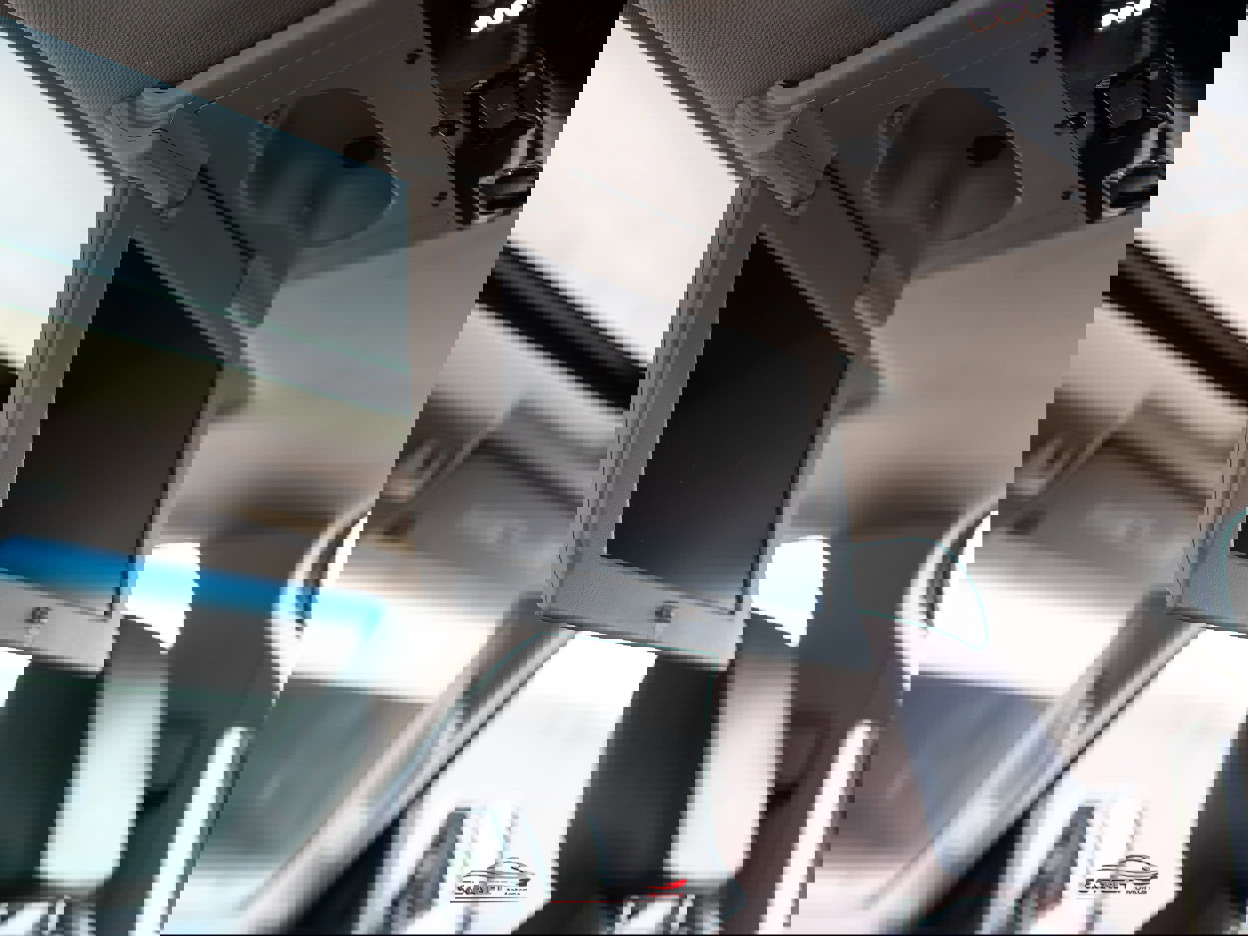 Used 2020 Cadillac Escalade ESV Premium Luxury image 24