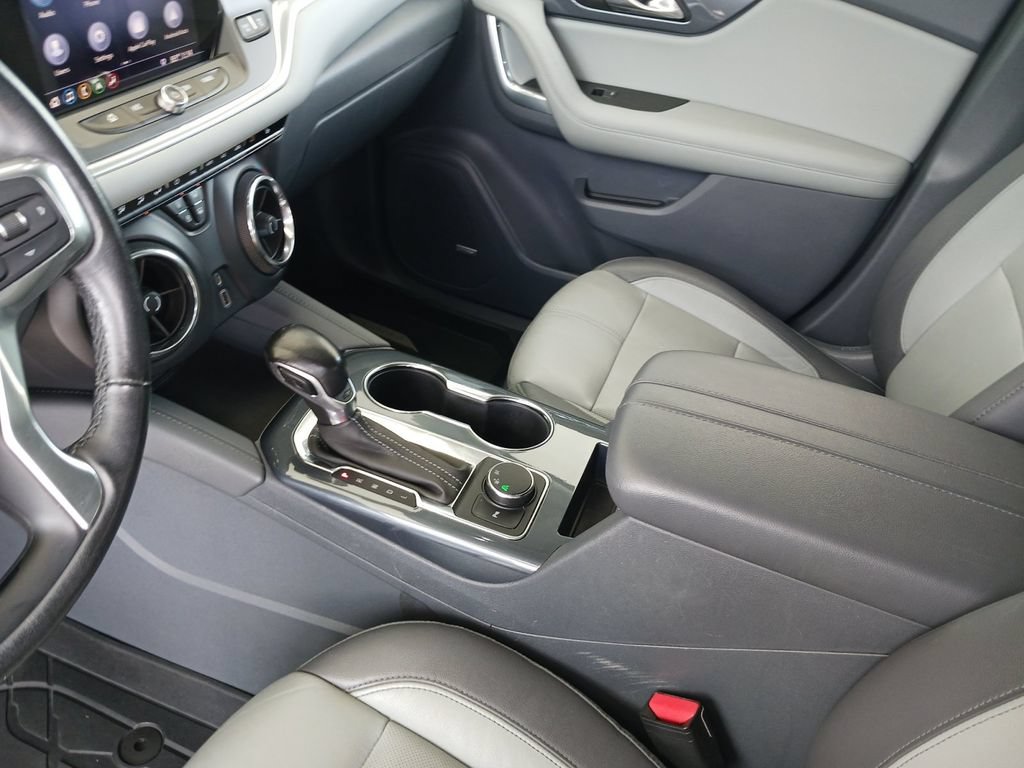 Used 2019 Chevrolet Blazer LT w/ Sun and Wheels Package FWD image 11