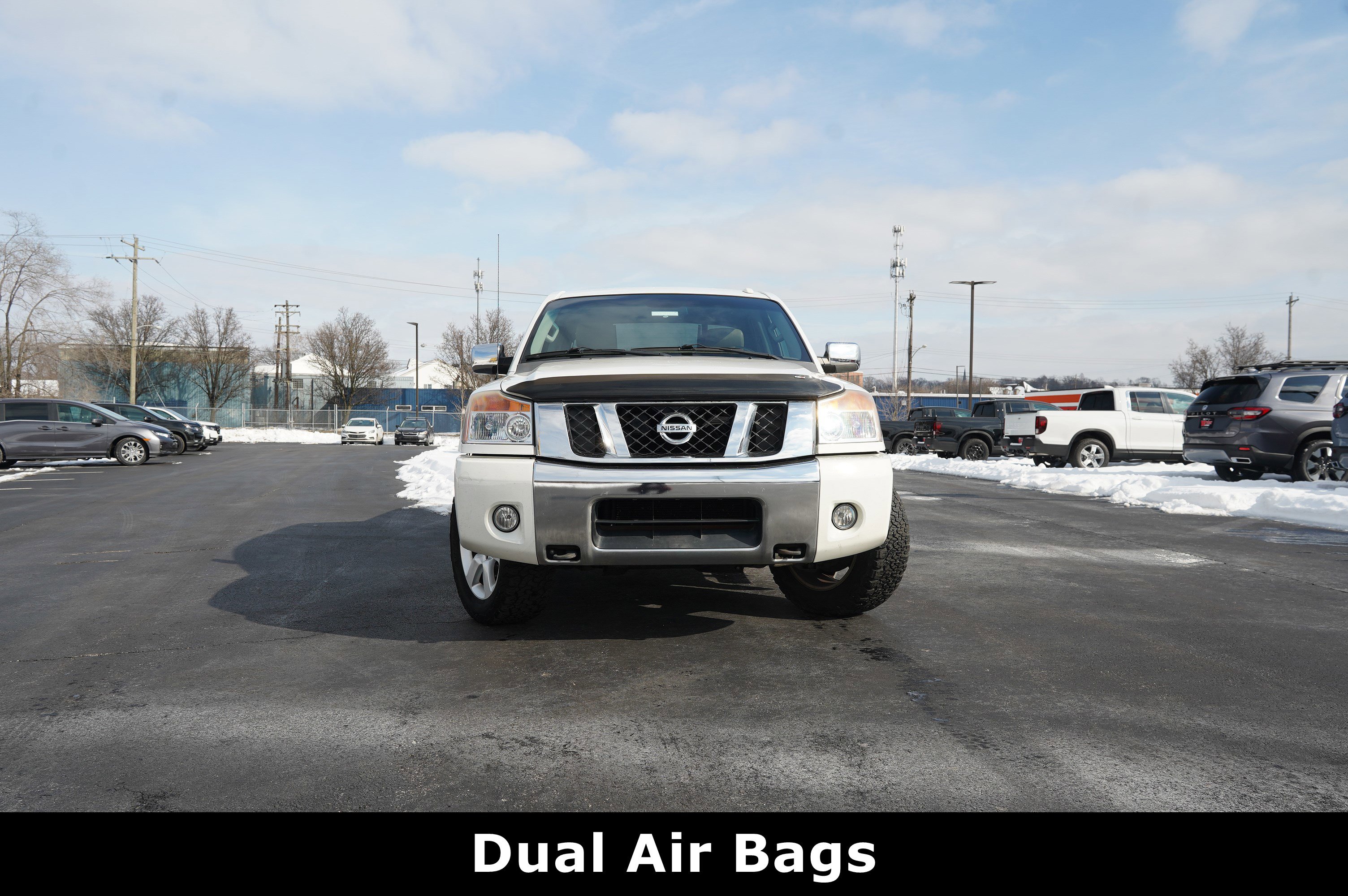 Used 2012 Nissan Titan SL image 19