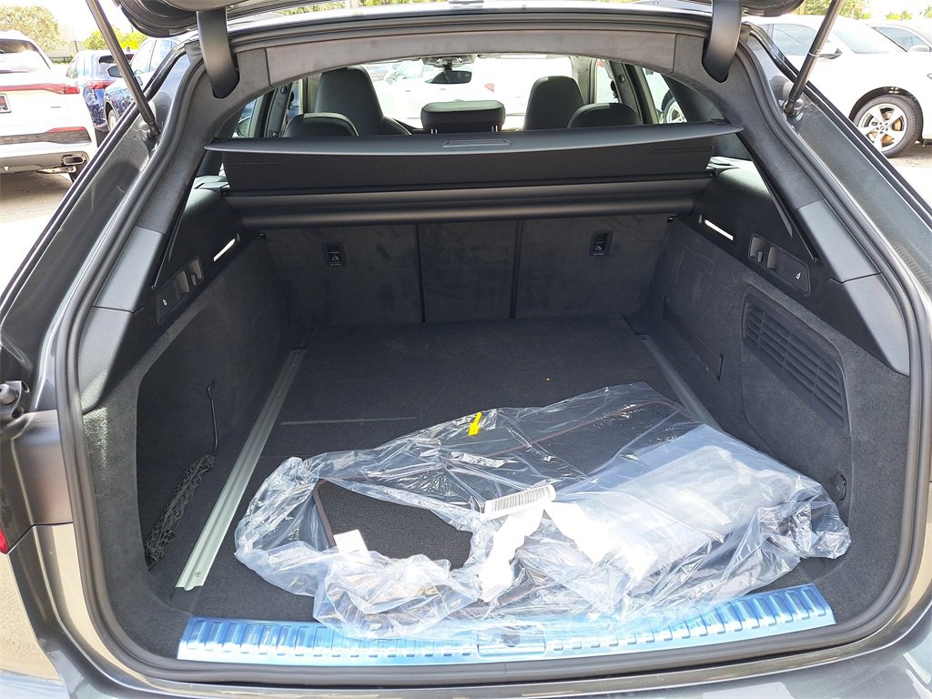 New 2026 Audi RS 6 performance image 30