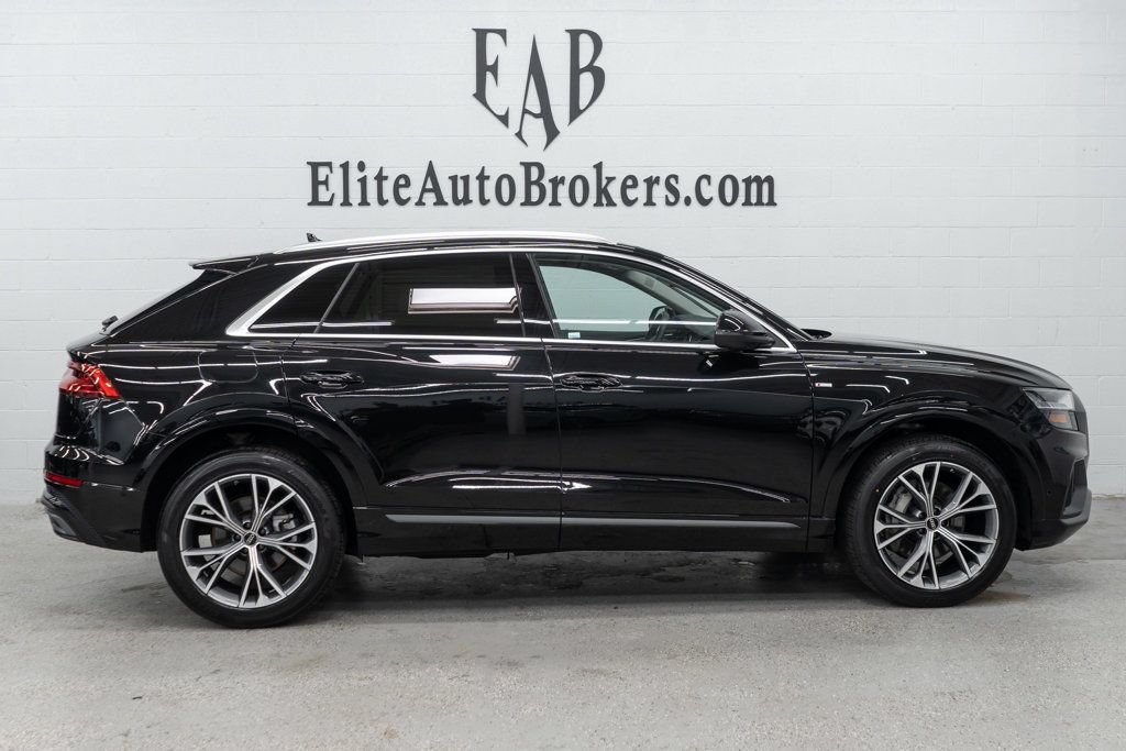 Used 2023 Audi Q8 Premium Plus AWD/4WD image 5