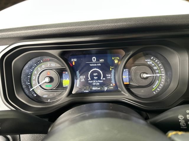 Used 2024 Jeep Wrangler Unlimited image 17