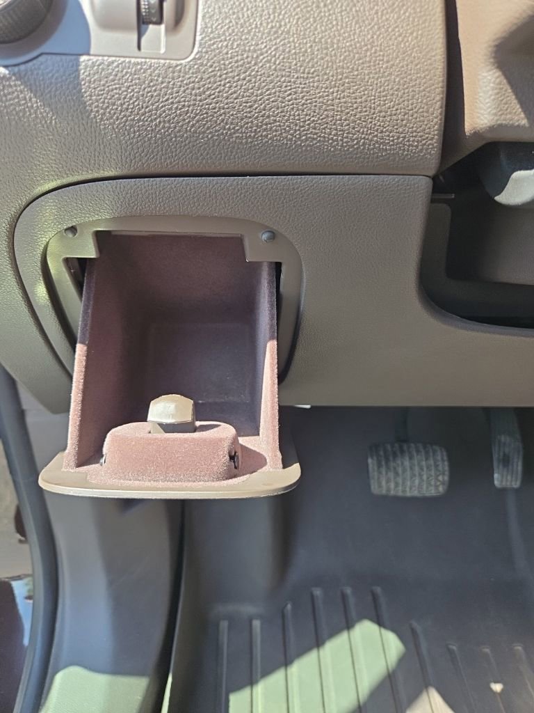 Used 2015 Buick Encore Leather w/ Experience Buick Package FWD image 21