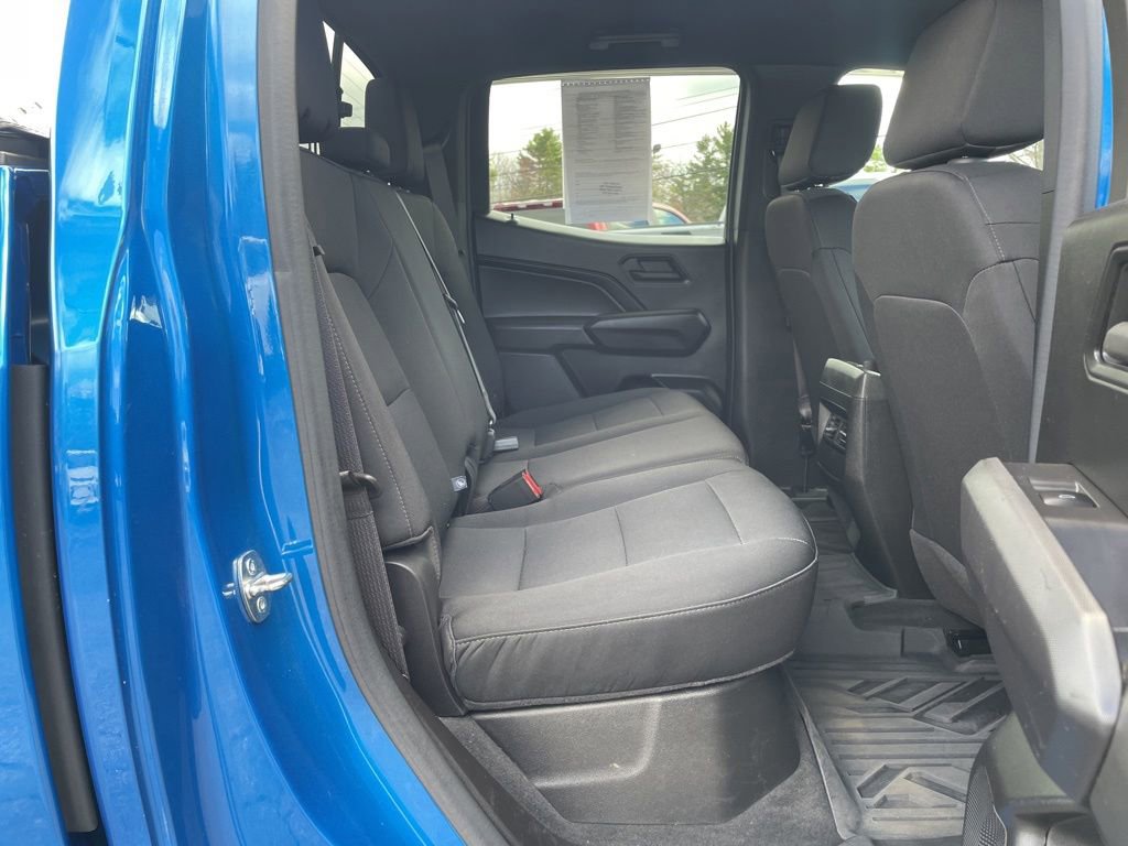 Used 2023 Chevrolet Colorado Trail Boss w/ Technology Package AWD/4WD image 33
