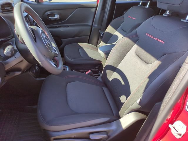 Used 2023 Jeep Renegade Trailhawk AWD/4WD image 14