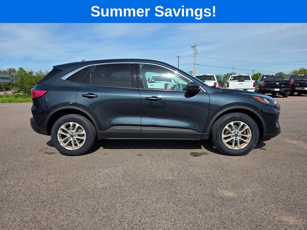 Certified 2022 Ford Escape SE w/ Cold Weather Package AWD/4WD image 8