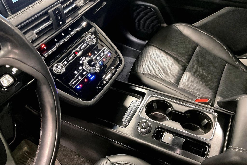 Used 2022 Lincoln Corsair AWD w/ Premium Package image 19