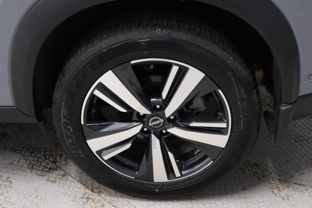 Certified 2023 Nissan Rogue Platinum w/ Platinum Premium Package image 20