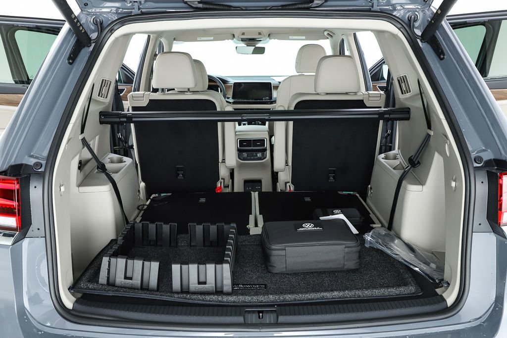 New 2026 Volkswagen Atlas SE image 68