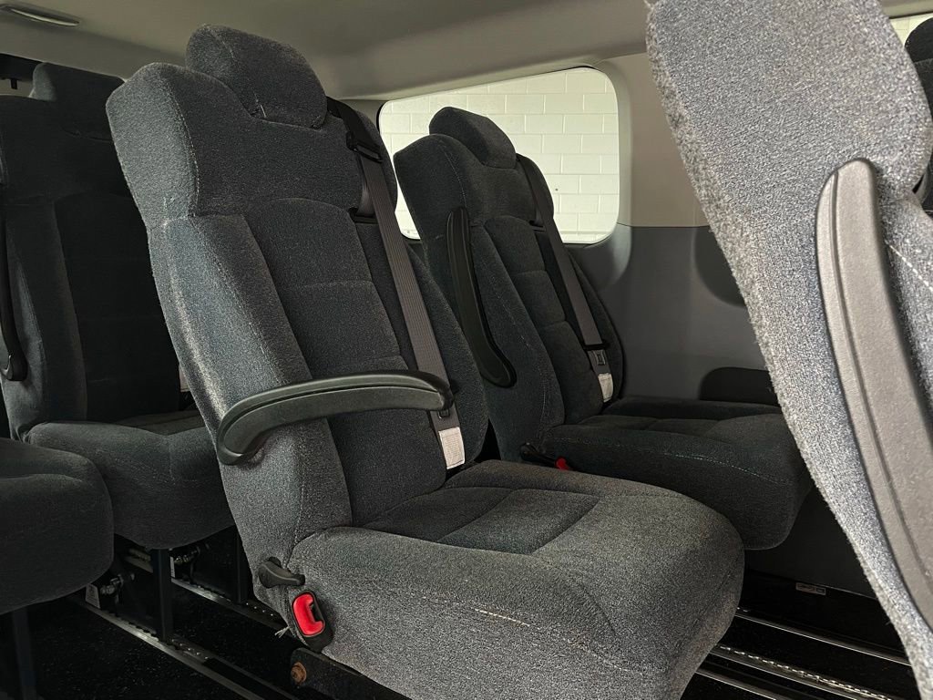 Used 2017 Ford Transit 150 XLT image 24