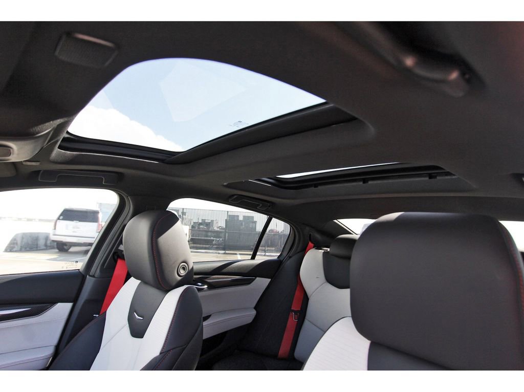 New 2026 Cadillac CT5 V image 24