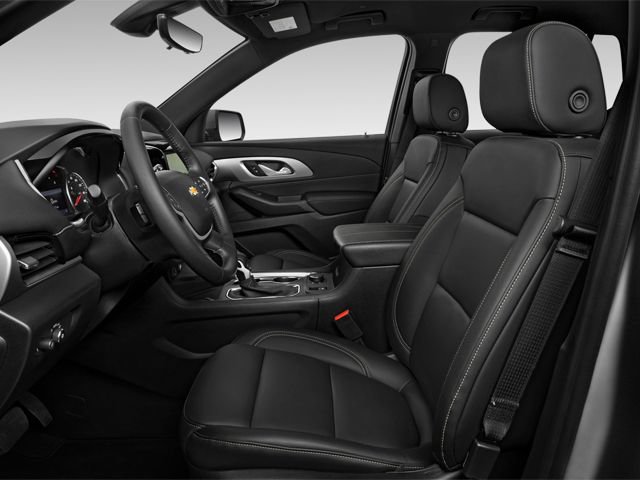 Used 2023 Chevrolet Traverse LT w/ Midnight/Sport Edition FWD image 10