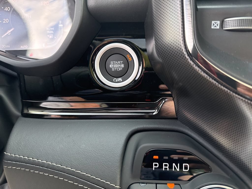 New 2026 RAM 1500 Limited AWD/4WD image 16