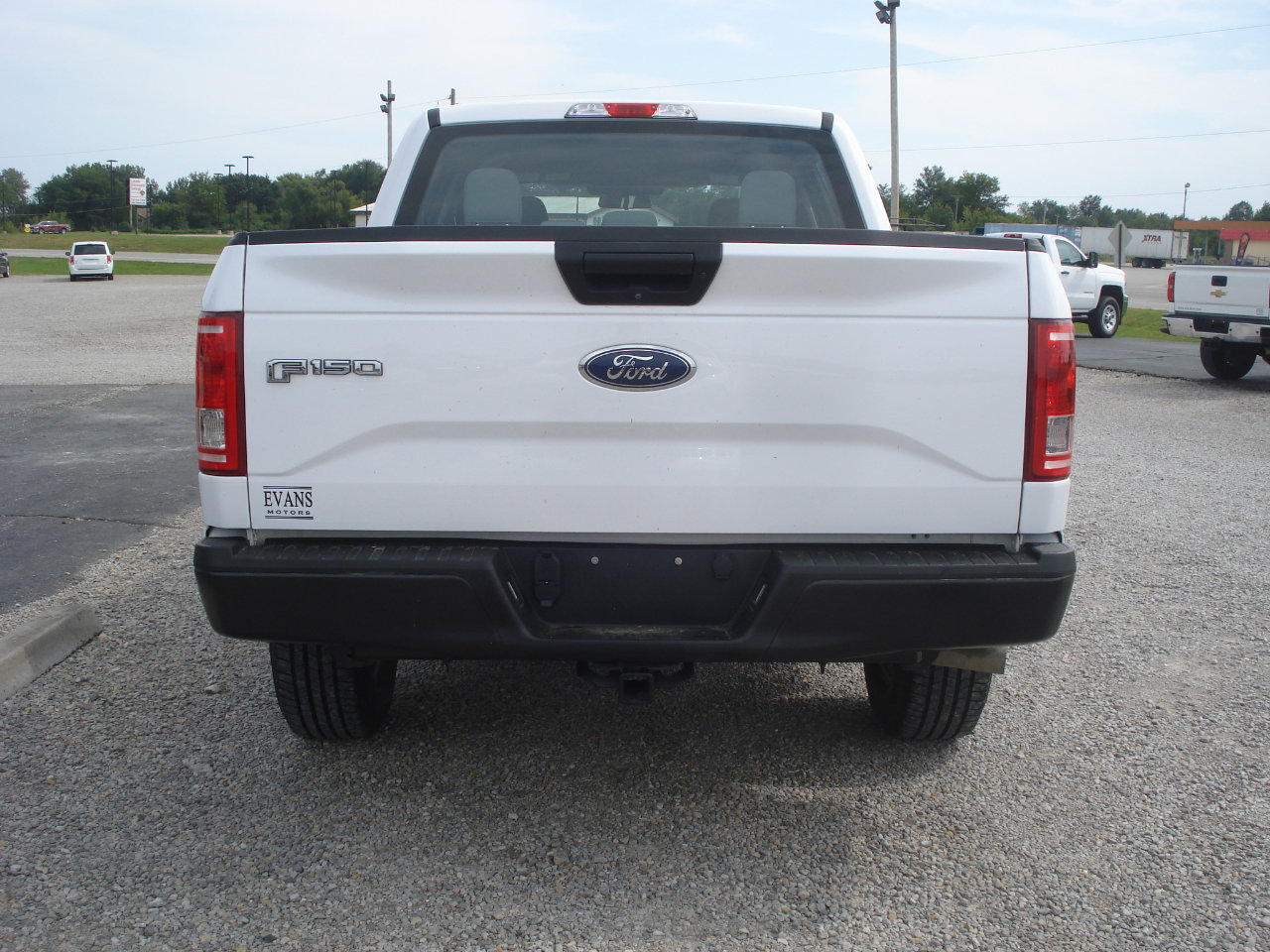 Used 2017 Ford F150 XL w/ Equipment Group 101A Mid image 7