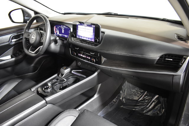 Used 2021 Nissan Rogue Platinum AWD/4WD image 38