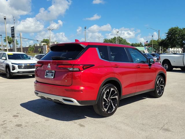 Used 2024 Mitsubishi Outlander SE AWD/4WD image 6