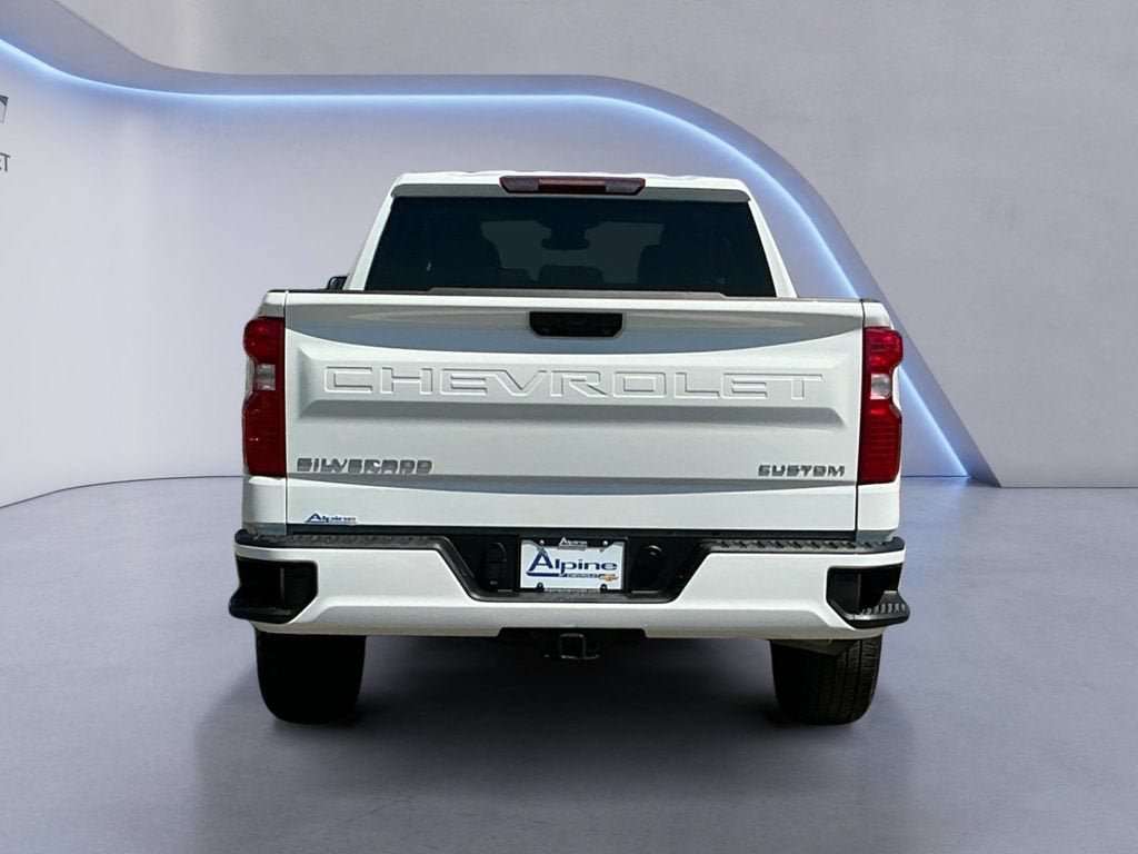 Used 2024 Chevrolet Silverado 1500 Custom AWD/4WD image 4