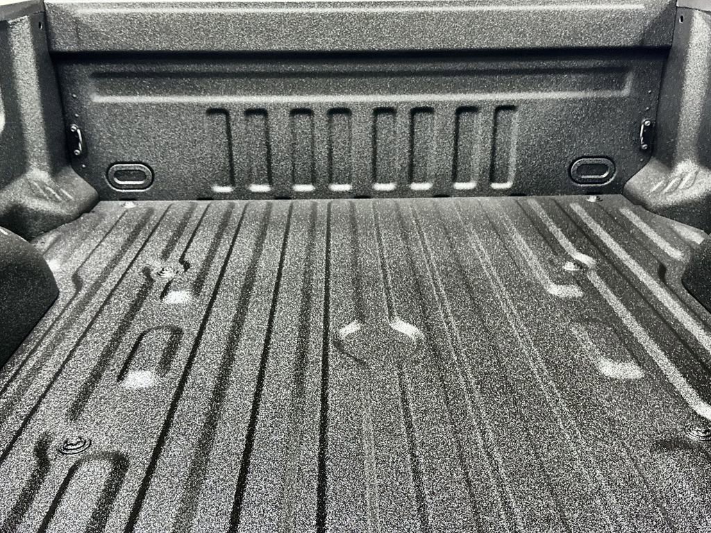 New 2026 Ford F250 Lariat w/ Tremor Off-Road Package image 30