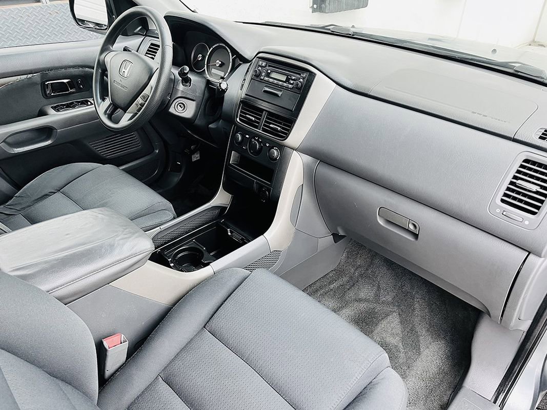 Used 2006 Honda Pilot LX image 12