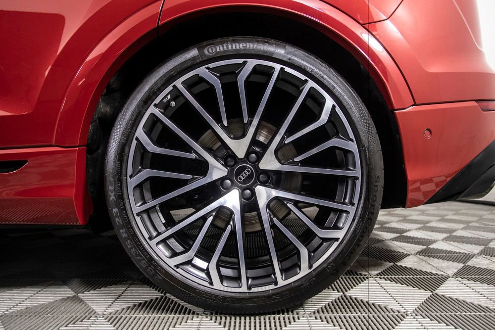 Used 2024 Audi SQ8 Premium Plus image 10