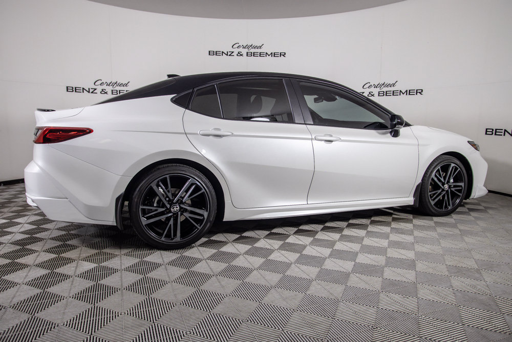 Used 2025 Toyota Camry XSE w/ Premium Package FWD image 4