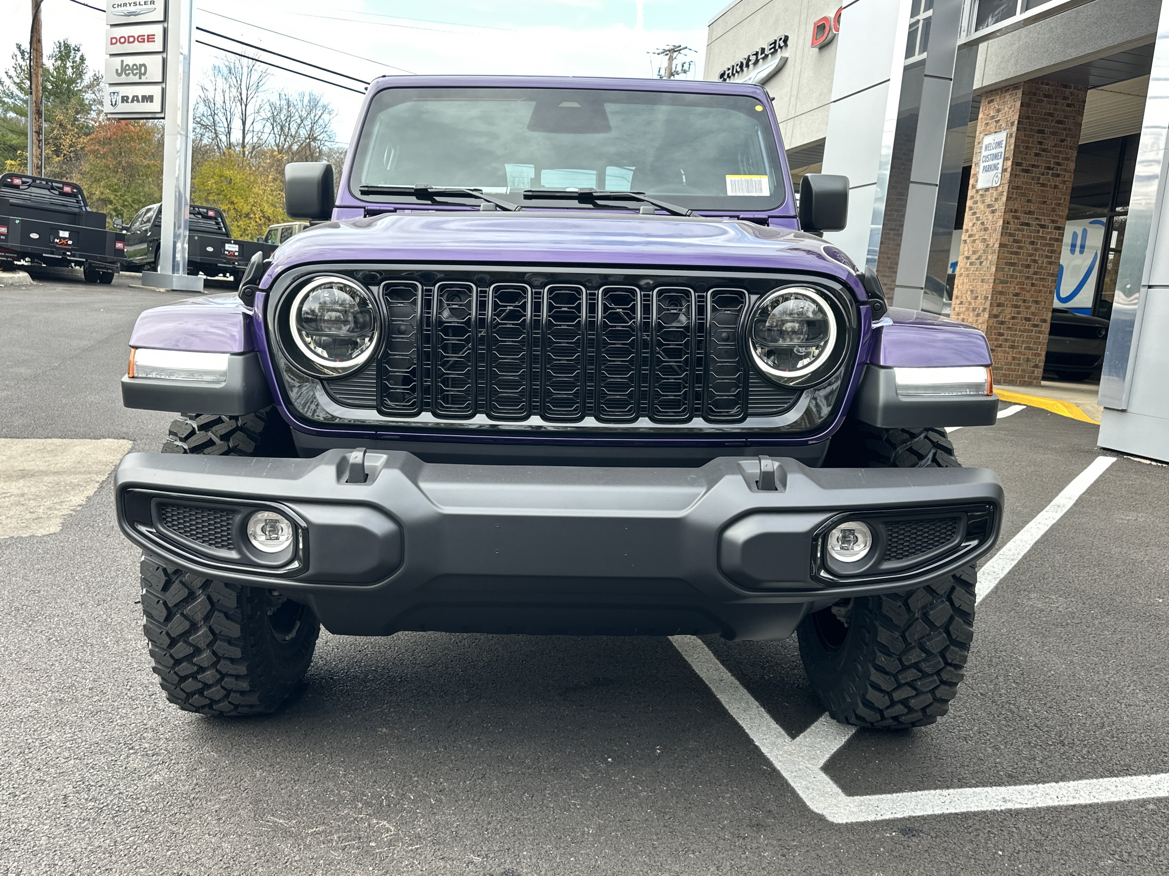 New 2026 Jeep Gladiator Sport AWD/4WD image 19