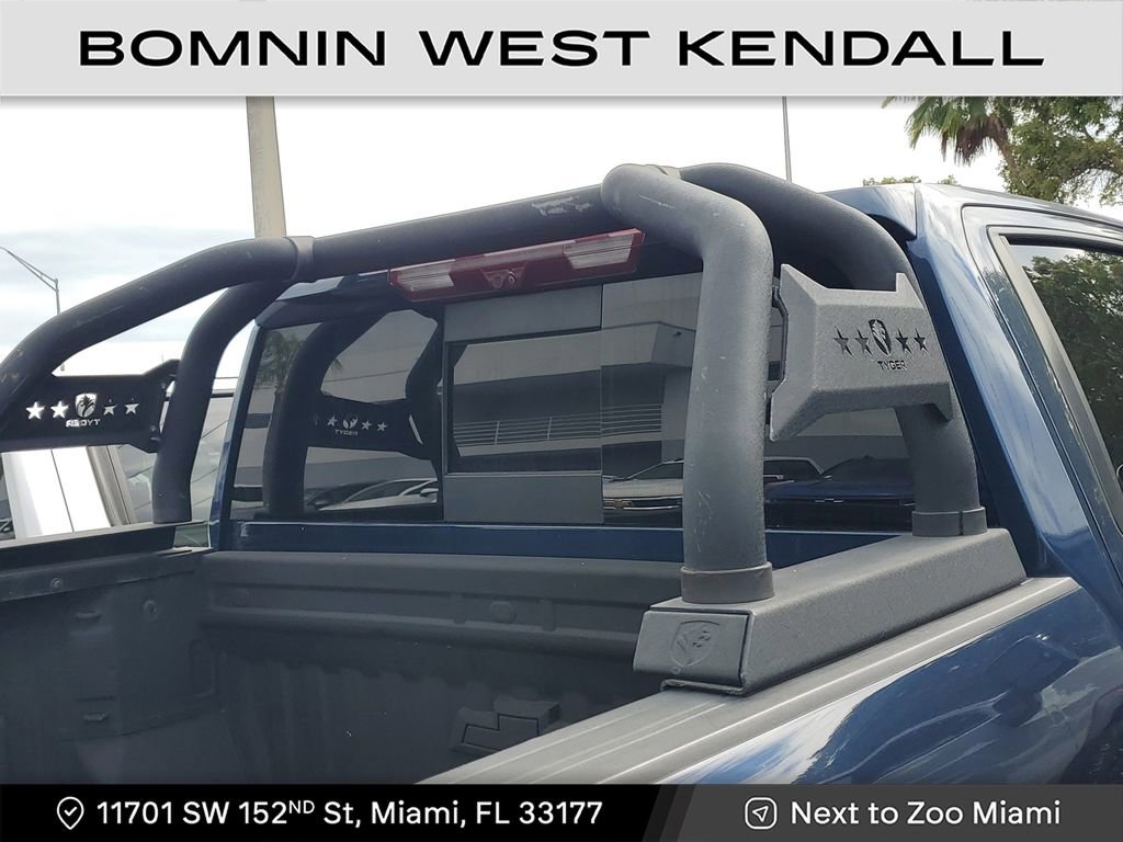 Used 2022 Chevrolet Silverado 2500 LTZ w/ LTZ Premium Package image 8