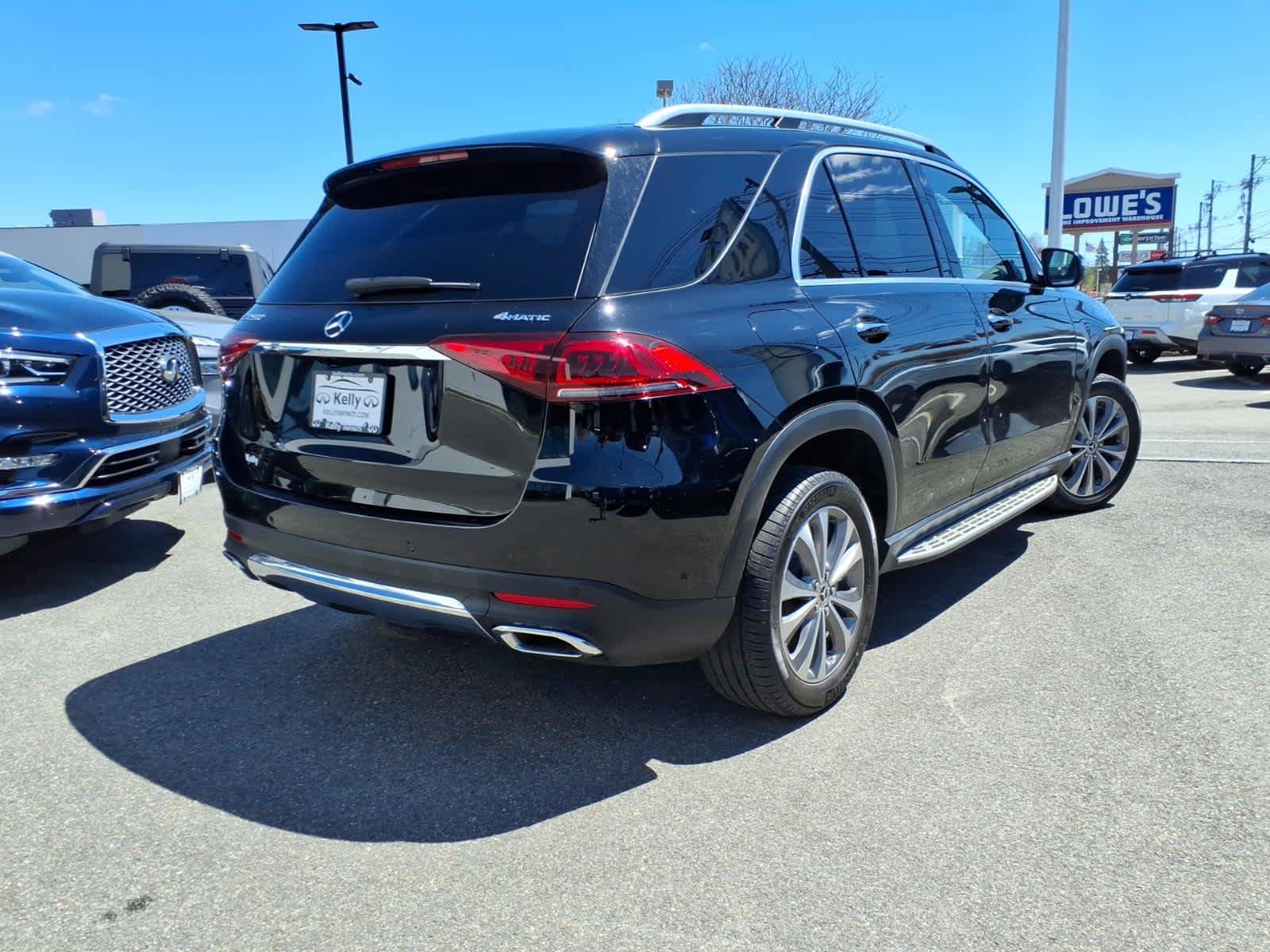 Used 2023 Mercedes-Benz GLE 350 4MATIC image 4