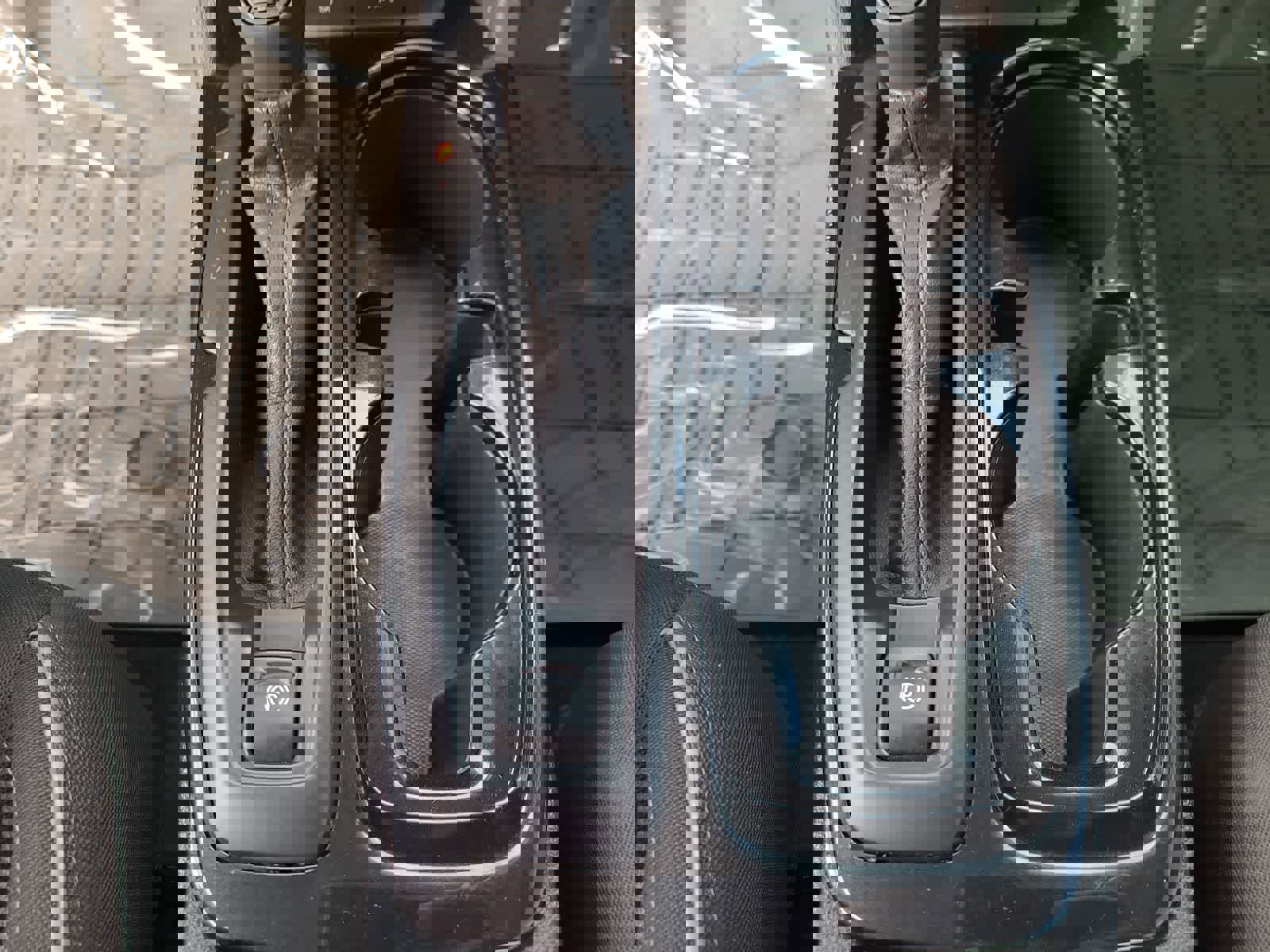 Used 2021 Chevrolet TrailBlazer LS FWD image 25