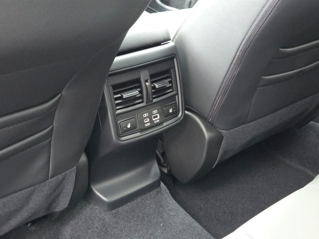 New 2026 Subaru Outback Limited XT AWD/4WD image 18