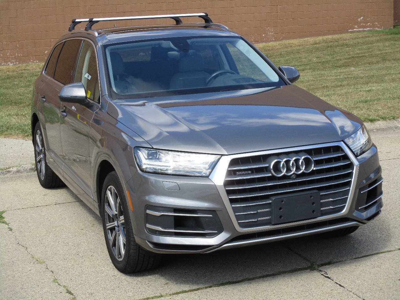 Used 2017 Audi Q7 3.0T Prestige AWD/4WD image 55