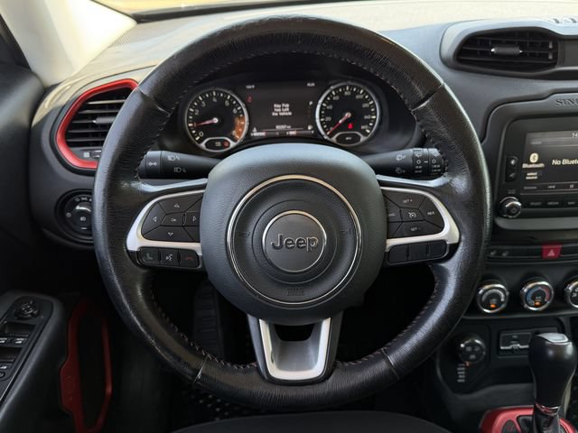 Used 2016 Jeep Renegade Trailhawk AWD/4WD image 14