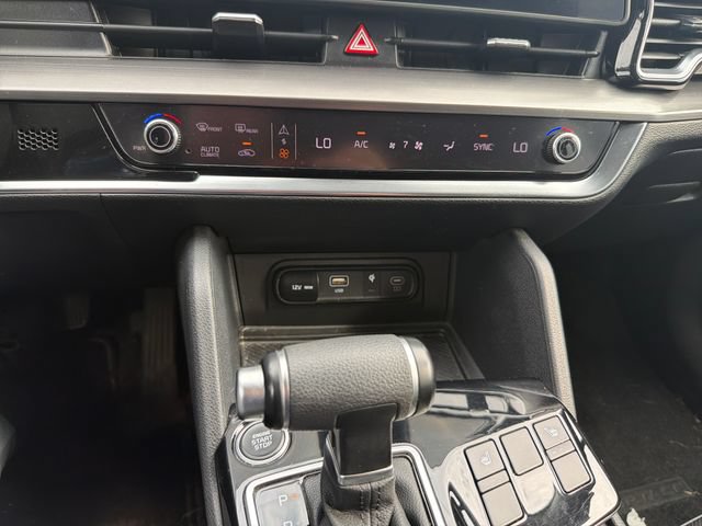 Used 2024 Kia Sportage EX AWD/4WD image 19