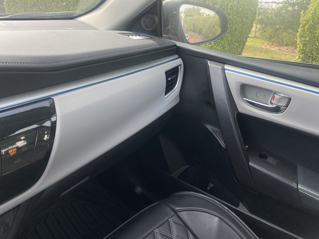 Used 2014 Toyota Corolla LE FWD image 20