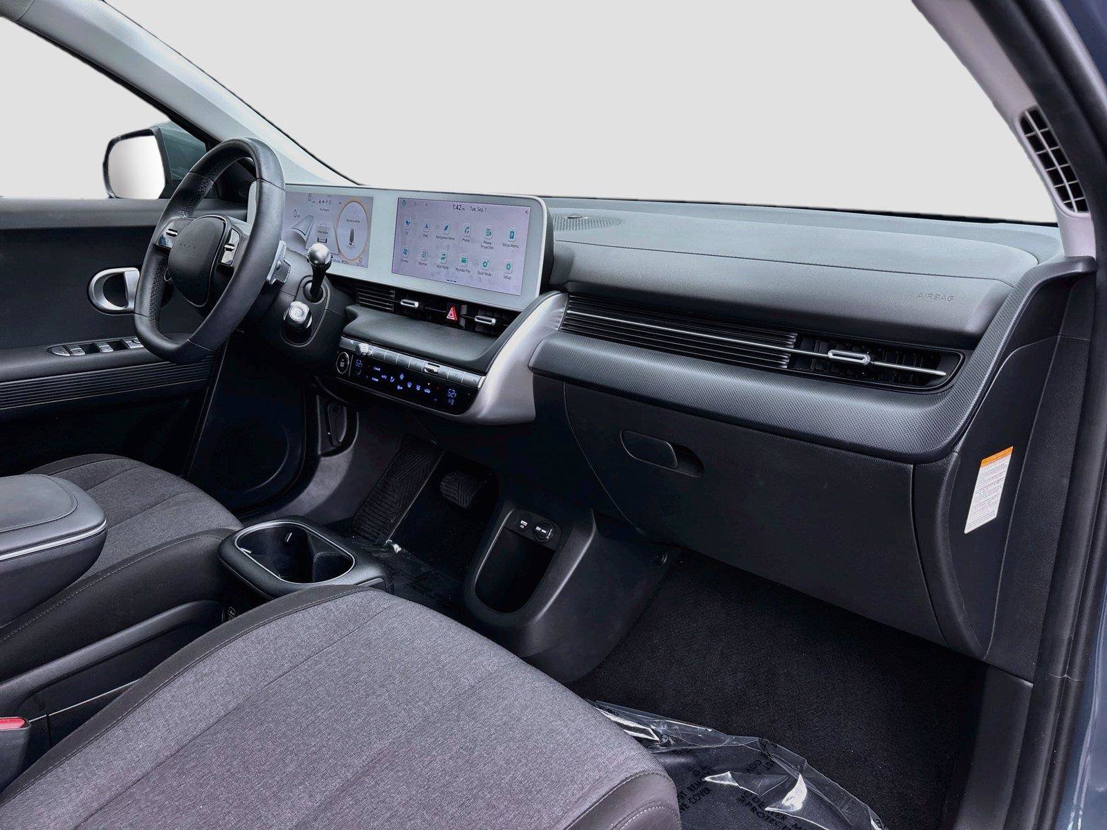 Used 2024 Hyundai Ioniq 5 SEL RWD image 31