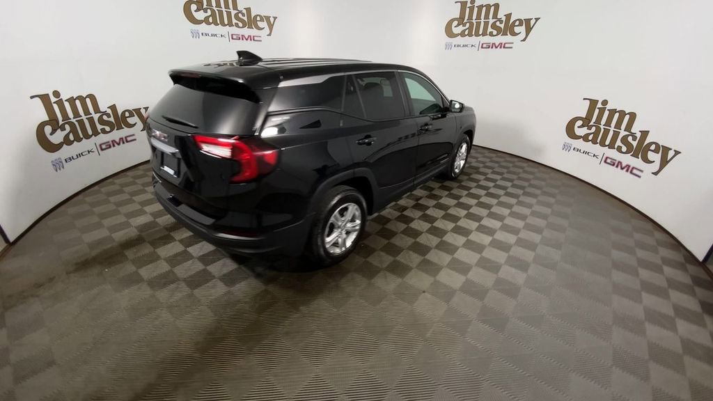 Certified 2023 GMC Terrain SLE image 8