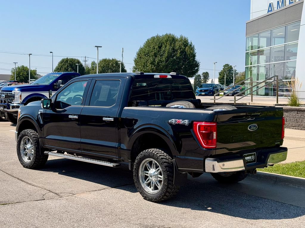 Used 2021 Ford F150 XLT w/ Equipment Group 302A High AWD/4WD image 4