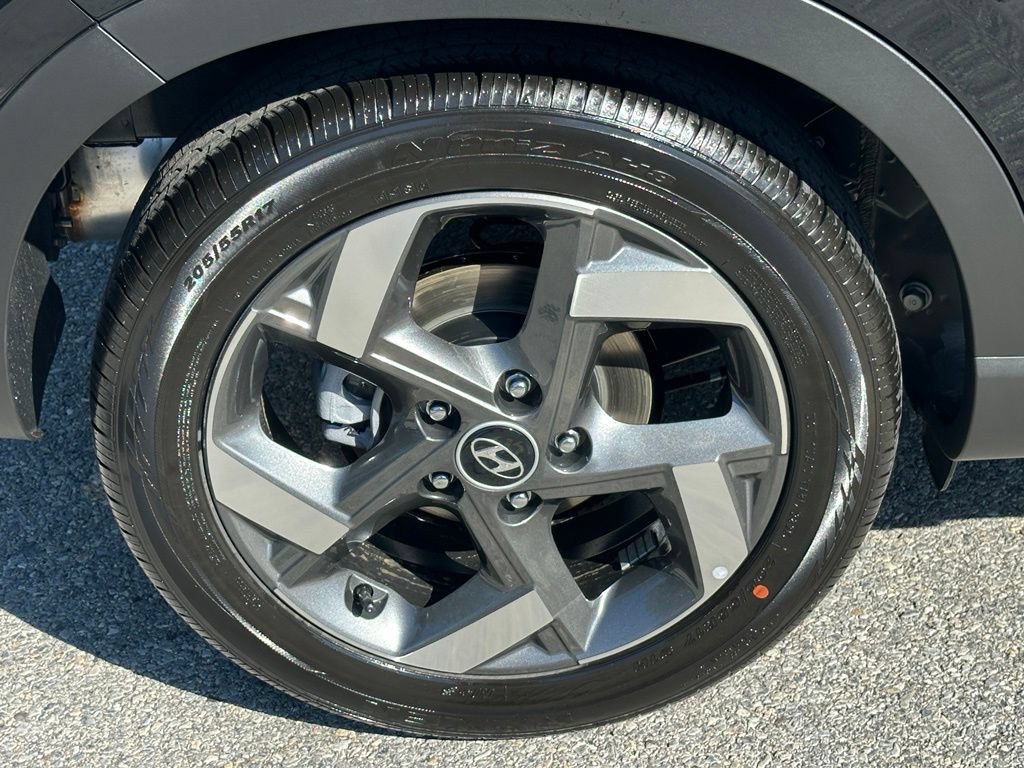 New 2026 Hyundai Venue SEL FWD image 9