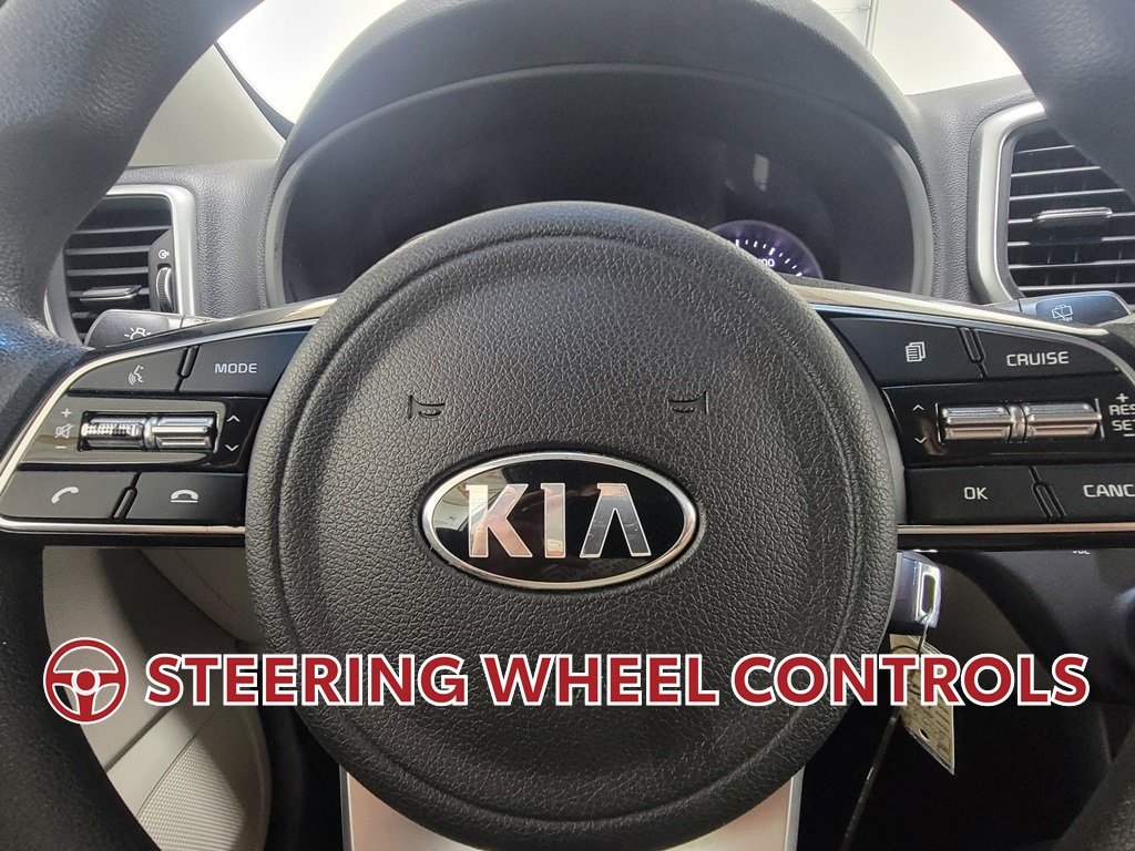 Used 2020 Kia Sportage LX FWD image 19