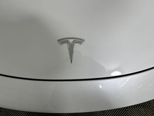 Used 2019 Tesla Model 3 Performance image 9