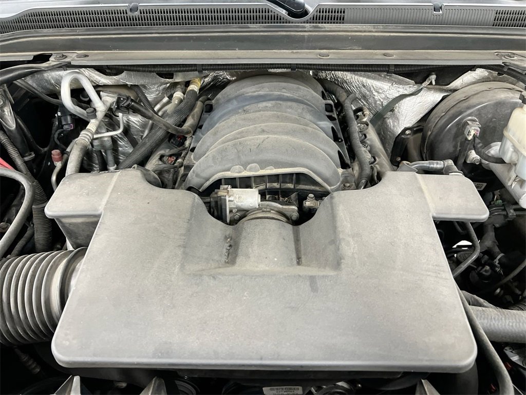 Used 2016 Chevrolet Suburban LTZ image 25