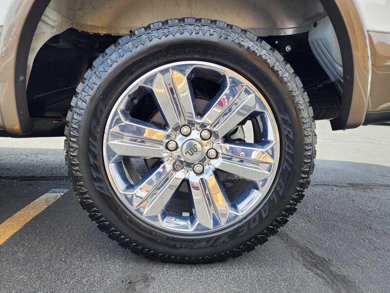 Used 2019 Ford F150 King Ranch w/ Equipment Group 601A Luxury AWD/4WD image 19