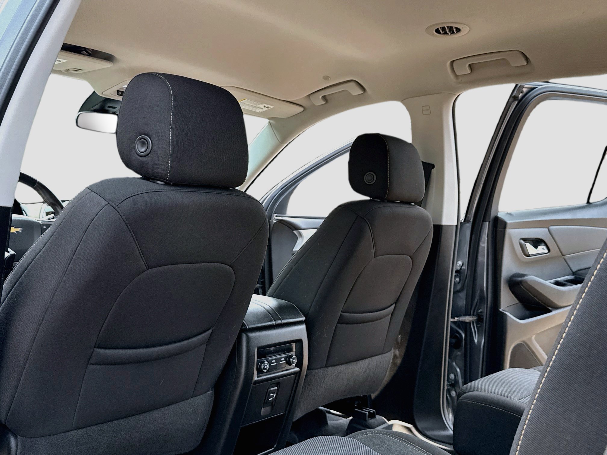 Used 2021 Chevrolet Traverse LT w/ LPO, Floor Liner Package AWD/4WD image 20