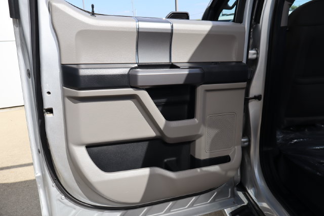 Used 2019 Ford F150 XLT w/ Equipment Group 302A Luxury AWD/4WD image 28