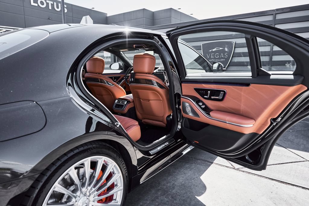 Used 2024 Mercedes-Benz S 63 AMG S image 26