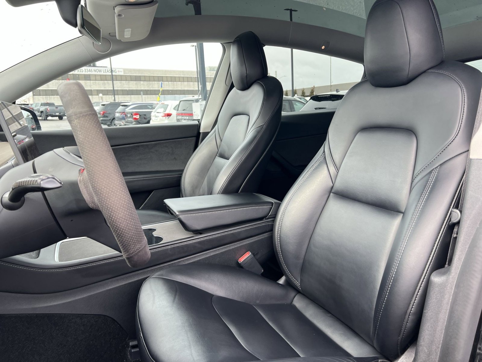 Used 2022 Tesla Model Y Long Range image 13